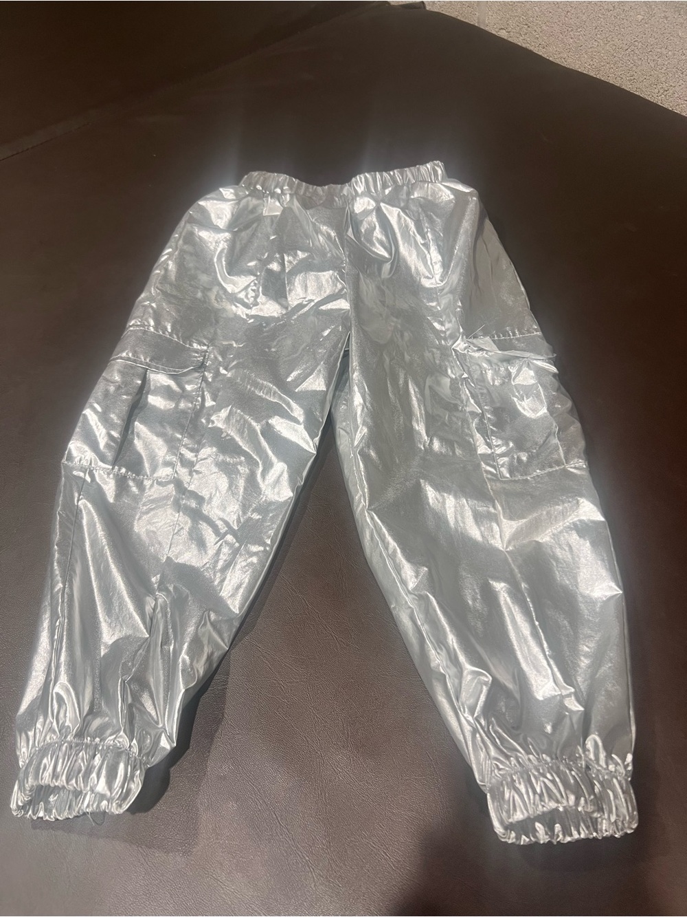 Jolie & Joy Girls Silver Metallic Jogger Pants S Polyester Elastic Waist Cuff